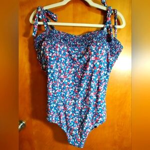 Lands End One Piece Bathing Suit